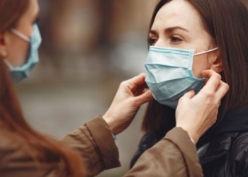 Кількість хворих на COVID-19 щотижня зростає на 35–37%, – на Тернопільщині знову масковий режим