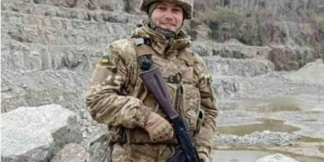 Oлександр Сусла, боєць з Тернопільщини, отримав від Валерія Залужного медаль «За взірцевість у військовій службі»