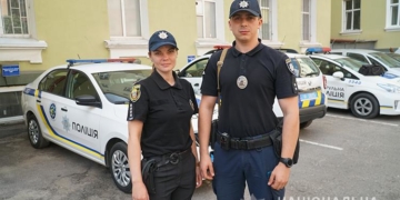 У Тернополі, на масиві Дружба, патрульні врятували від самогубства 92-річного дідуся