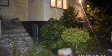 Зайшов в гості до знайомого та до смерті забив чоловіка, – у Почаєві конфлікт переріс у бійку з трагічним кінцем