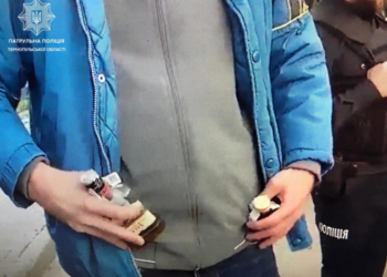 Нетверезий водій маршрутки возив пасажирів Тернополем, – алкоголь возив з собою у кишенях