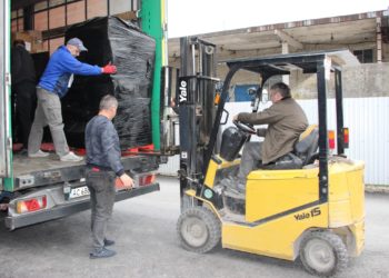 14 тонн допомоги передають у зону бойових дій фонд Ігоря Гуди «Твори добро» разом з благодійниками з Іспанії