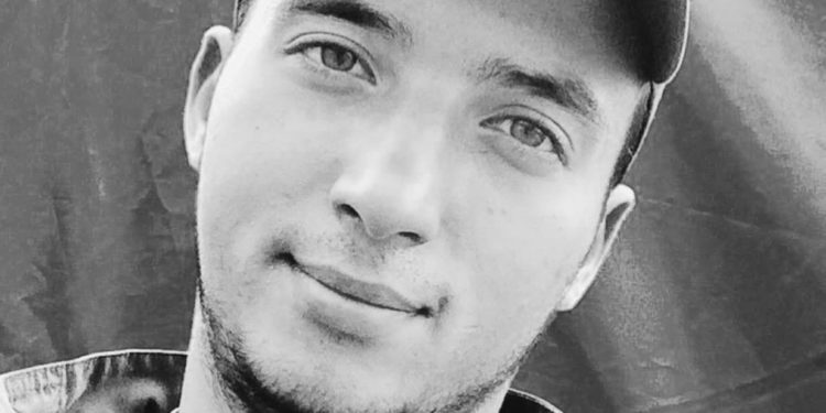 У Тернополі попрощаються із бійцем полку «Азов» Андрієм Барськиим, котрий загинув ще у березні в Маріуполі