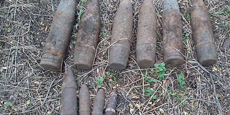 15 артилерійських снарядів виявили на Тернопільшині в приватному домогосподарстві