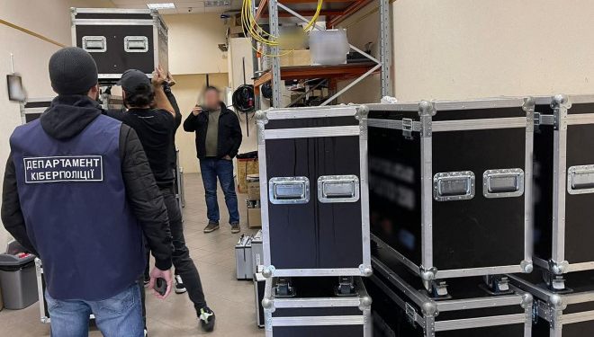 Кіберполіція викрила масштабну мережу ботоферм, що поширювала фейки та пропаганду про війну в Україні – Юрій Виходець