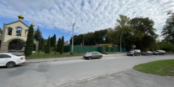 Частина парафіян покидає храм: подробиці будівельного скандалу на «Східному» у Тернополі