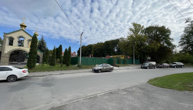 Частина парафіян покидає храм: подробиці будівельного скандалу на «Східному» у Тернополі
