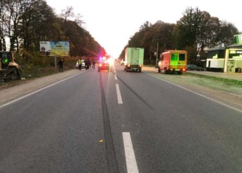 Поблизу Теребовлі водій “Фольксвагена” збив пішохода