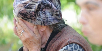 На Тернопільщині молодик «вибивав» гроші на випивку у своєї 72-річної бабусі