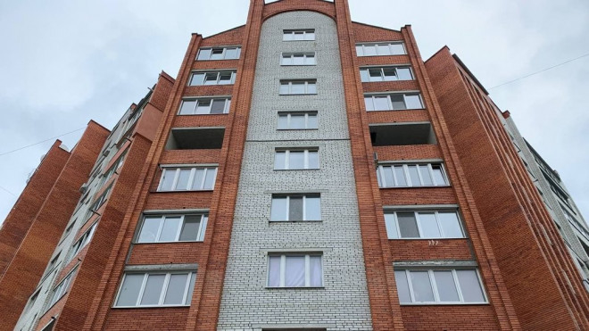 У Тернополі 11-річний хлопець випав з балкону 8 поверху