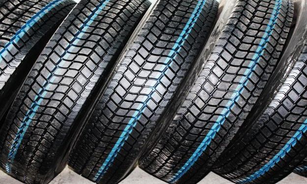 «Сезонні потреби»: на чому заробляють шахраї зараз?