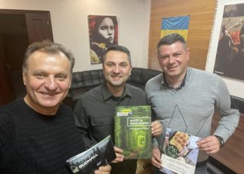 Тернопільський підприємець Тарас Демкура поділився досвідом роботи Budmall з заступником голови Рівненської ОДА