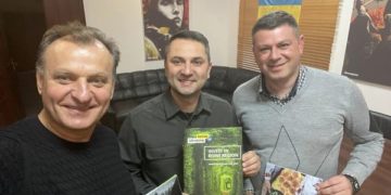 Тернопільський підприємець Тарас Демкура поділився досвідом роботи Budmall з заступником голови Рівненської ОДА