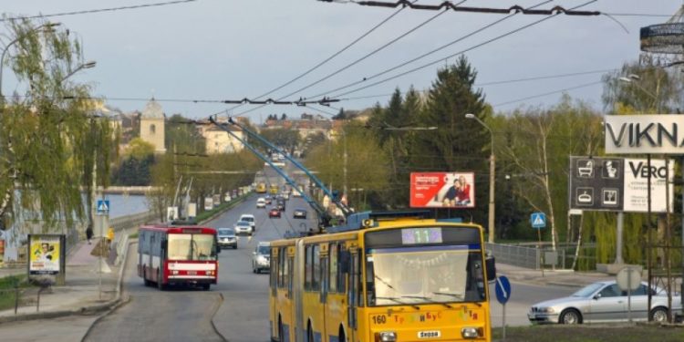 У Тернополі 21 жовтня тролейбуси номер 5 і 7 не курсуватимуть на Східний масив