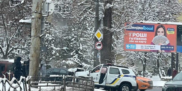 ДТП за участі поліції трапилася на перехресті вулиць 15 Квітня-Київська біля «Оріону» в Тернополі