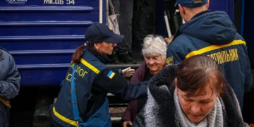 До Тернополя прибув черговий евакуаційний потяг з Донеччини