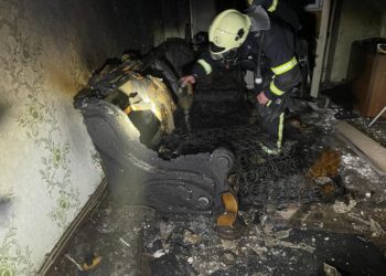 На вулиці Героїв Крут у Тернополі сталася пожежа, – горіло помешкання на 4 поверсі 5-ти поверхівки