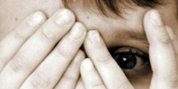 На Тернопільщині чоловік розбещував 11 річну дитину