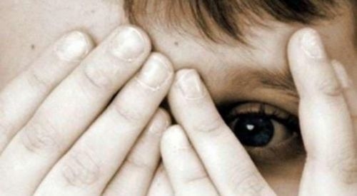 На Тернопільщині чоловік розбещував 11 річну дитину