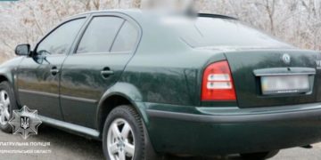 У Тернополі водій автомобіля збив пішохода та втік з місця події