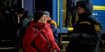 До Тернополя прибув черговий евакуаційний потяг