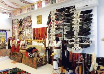 В переддень Різдва відкрила двері оновлена етногалерея «Спадок» родини Демкур