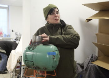 Тернопільська волонтерка Любов Кузів вже вісім років піклується про українських воїнів