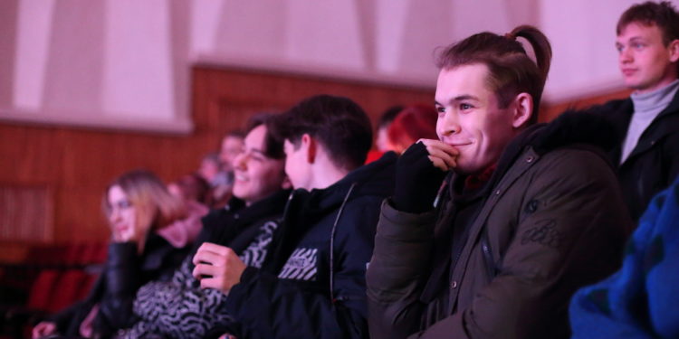 Тернопільські студенти зробили свято для юних переселенців