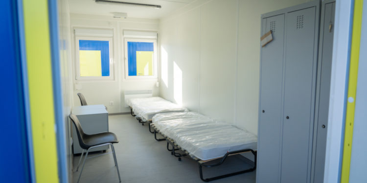 Поблизу Тернополя облаштували модульне містечко для переселенців