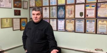 Батько загиблого військового з Тернопільщини передав Starlink для ЗСУ