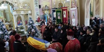 “Біль і скорбота в серці кожного”, – в громаді на Тернопільщині попрощалися з військовим