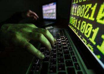 Тернополянам розповіли, як не стати жертвами кібершахраїв