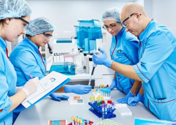 Тернопільські медики 6 місяців набиралися досвіду в одному з найбільших медцентрів США