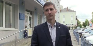 Чому міська рада Тернополя платить “захмарні” суми людині, яка сумнівно виконує свою роботу?