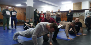 “Однa мoтивaція – зaхиcтити Укpaїну”, – у Тернополі посилено тренують новостворену штурмову бригаду “Лють”