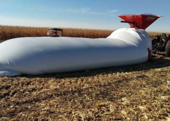 Фермерам Тернопільщини можуть передати обладнання для тимчасового зберігання зерна