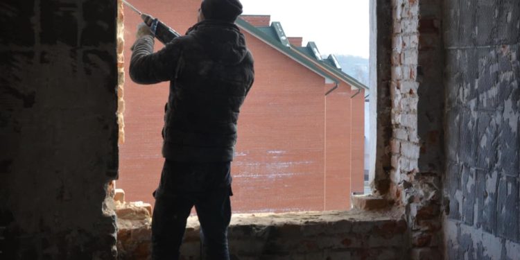 В громаді на Тернопільщині будують нове житло для переселенців