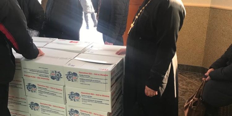 Благодійний фонд «ХВИЛІ ЗМІН» передав допомогу потребуючим на Чортківщині