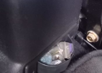 Поліція Тернополя затримала таксиста, який перевозив наркотики