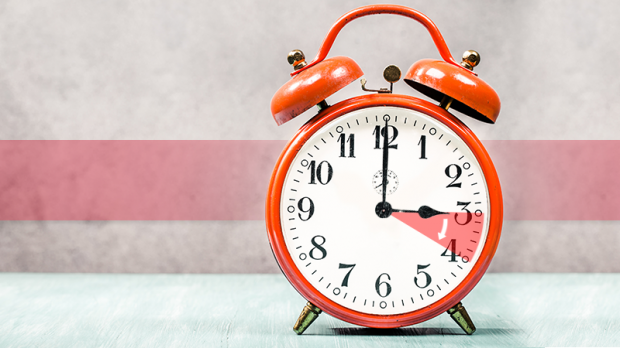 Стало відомо коли тернополяни будуть переводити годинники на літній час