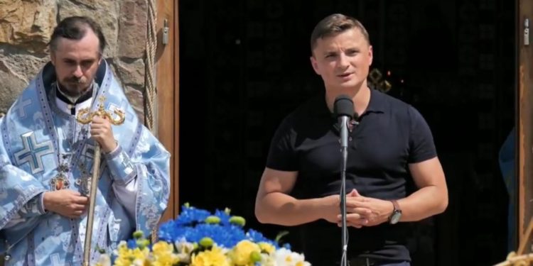 У Лішні на Кременеччині помолилися за Героїв, полеглих у російсько-українській війні (відео)