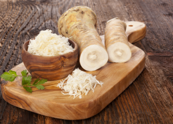 На Бучаччині кооператив «Домашня ягода» розпочинає заготівлю хрону