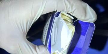 За кермо під наркотиками: у Тернополі поліцейські затримали порушника ПДР