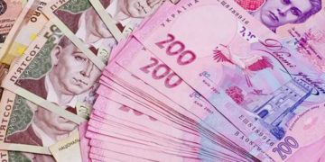 На Тернопільщині шахраї вкрали гроші за які мали купити автівку для ЗСУ