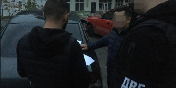 1000 доларів за непридатність до військової служби: у Тернополі процвітає новий “бізнес”