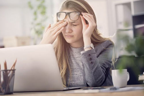 Поліція Тернопільщини почала розслідування щодо медустанови, яка зіпсувала зір двом десяткам людей