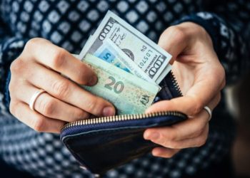 Шахраї виманили 80 тисяч гривень у жителя Тернопільщини, який хотів незаконно перетнути кордон   