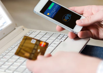 У Тернополі фейкові “працівники СБУ” видурили у жінки понад 40 тисяч гривень