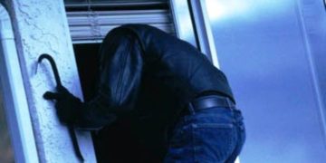 Обкрадав, щоб заpoбити хoч якicь гpoшi: поліція Тернопільщини затримала злодія, що грабував односельчан