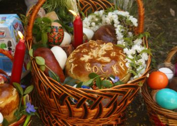 Стало відомо, коли тернополяни будуть святкувати перехідні релігійні свята у 2023 році